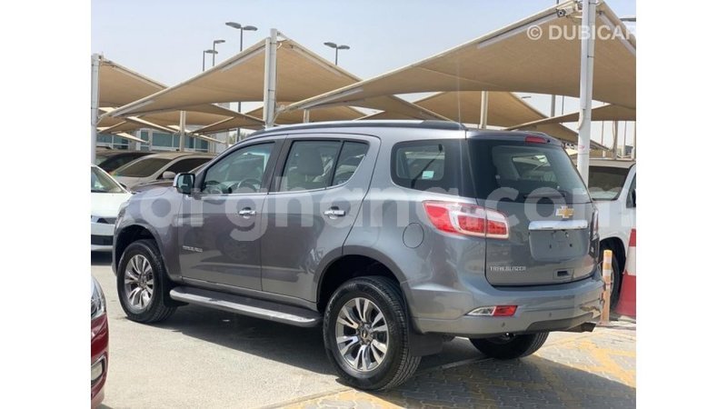 Big with watermark chevrolet vivant ashanti import dubai 45380