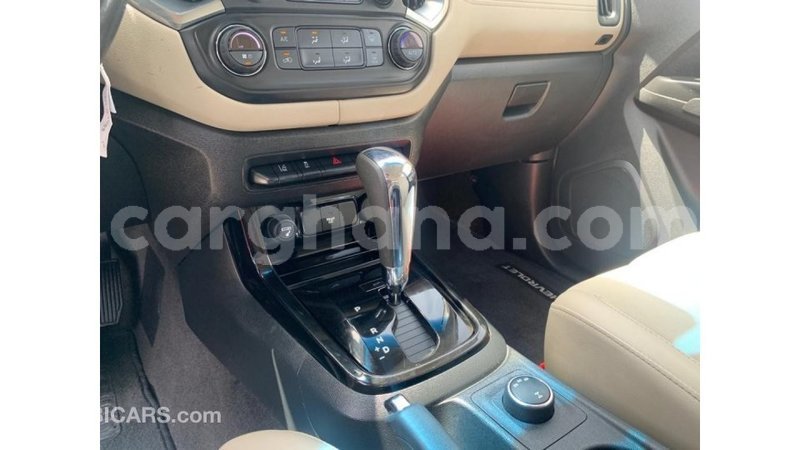 Big with watermark chevrolet vivant ashanti import dubai 45380