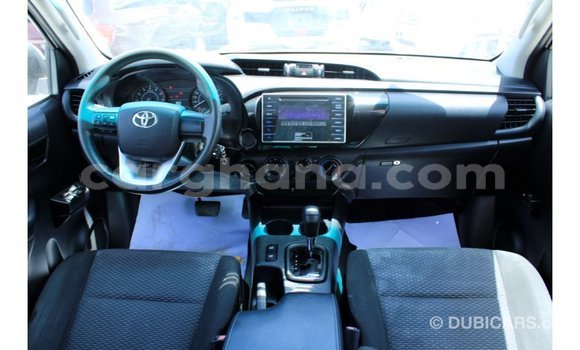 Buy Import Toyota Hilux White Car in Import - Dubai in Ashanti Buy Import Toyota Hilux White Car in Import - Dubai in Ashanti