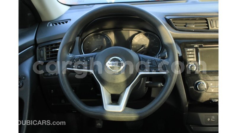 Big with watermark nissan rogue ashanti import dubai 45384