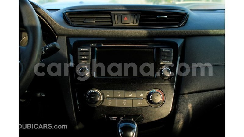 Big with watermark nissan rogue ashanti import dubai 45384