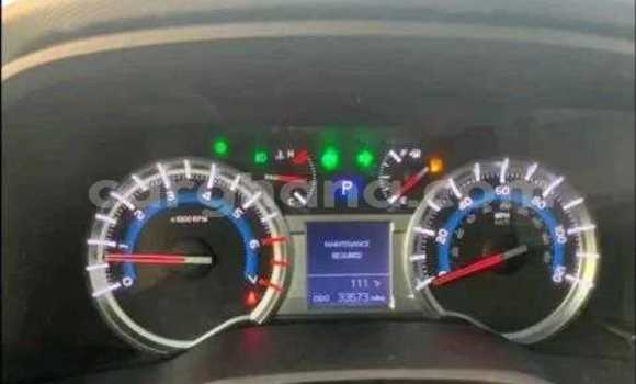 Sayi Na hannu Toyota Land Cruiser Red Mota in Accra a Greater Accra Sayi Na hannu Toyota Land Cruiser Red Mota in Accra a Greater Accra