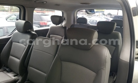 Sayi Na hannu Hyundai Starex White Mota in Accra a Greater Accra Sayi Na hannu Hyundai Starex White Mota in Accra a Greater Accra