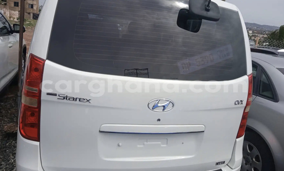 Sayi Na hannu Hyundai Starex White Mota in Accra a Greater Accra Sayi Na hannu Hyundai Starex White Mota in Accra a Greater Accra