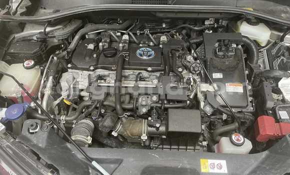 Buy Used Toyota C-HR Silver Car in Accra in Greater Accra Buy Used Toyota C-HR Silver Car in Accra in Greater Accra