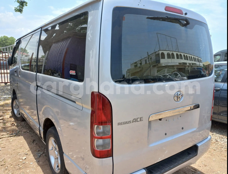 Big with watermark toyota hiace greater accra accra 45413
