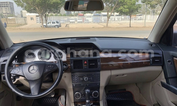 Ra Àlòkù Mercedes‒Benz GLK–Class Brown Ọkọ̀ in Aflao ni Volta Ra Àlòkù Mercedes‒Benz GLK–Class Brown Ọkọ̀ in Aflao ni Volta