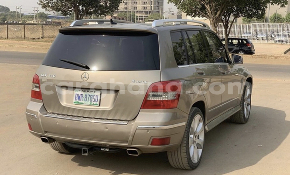 Ra Àlòkù Mercedes‒Benz GLK–Class Brown Ọkọ̀ in Aflao ni Volta Ra Àlòkù Mercedes‒Benz GLK–Class Brown Ọkọ̀ in Aflao ni Volta