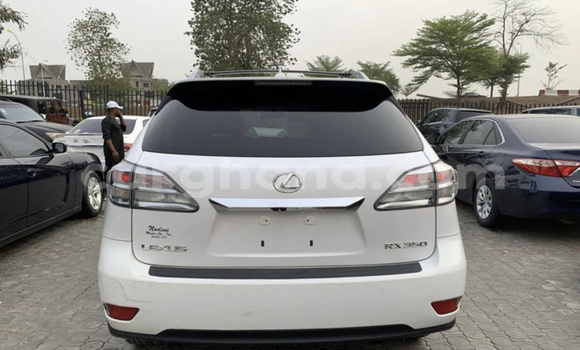 Ra Àlòkù Lexus RX funfun Ọkọ̀ in Accra ni Greater Accra Ra Àlòkù Lexus RX funfun Ọkọ̀ in Accra ni Greater Accra