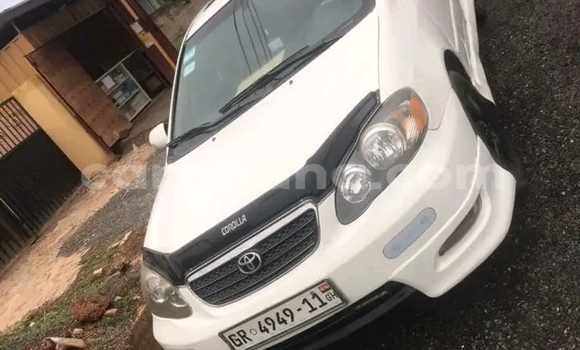 Sayi Na hannu Toyota Corolla White Mota in Accra a Greater Accra Sayi Na hannu Toyota Corolla White Mota in Accra a Greater Accra