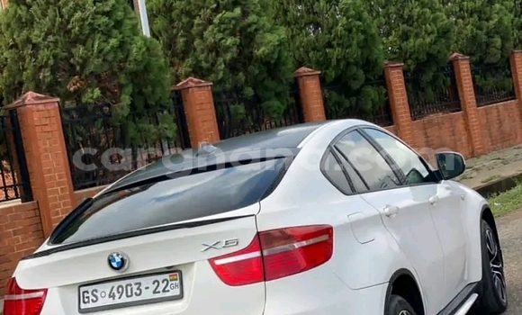 Ra Àlòkù BMW X5 funfun Ọkọ̀ in Accra ni Greater Accra Ra Àlòkù BMW X5 funfun Ọkọ̀ in Accra ni Greater Accra