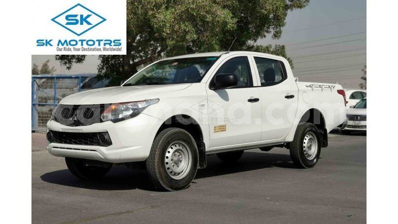 Big with watermark mitsubishi l200 ashanti import dubai 45455