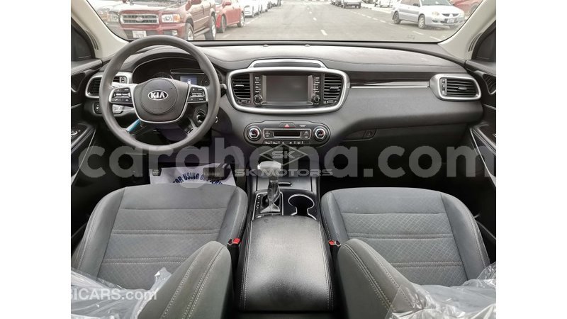 Big with watermark kia sorento ashanti import dubai 45456