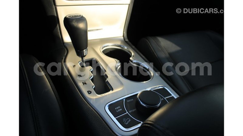 Big with watermark jeep grand cherokee ashanti import dubai 45457