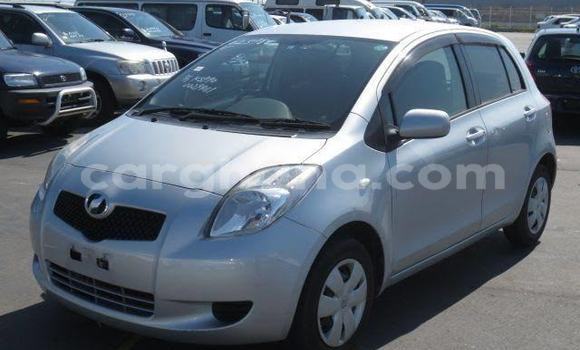 Sayi Na hannu Toyota Vitz Azurfa Mota in Accra a Greater Accra Sayi Na hannu Toyota Vitz Azurfa Mota in Accra a Greater Accra