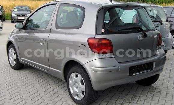Sayi Na hannu Toyota Vitz Azurfa Mota in Accra a Greater Accra Sayi Na hannu Toyota Vitz Azurfa Mota in Accra a Greater Accra