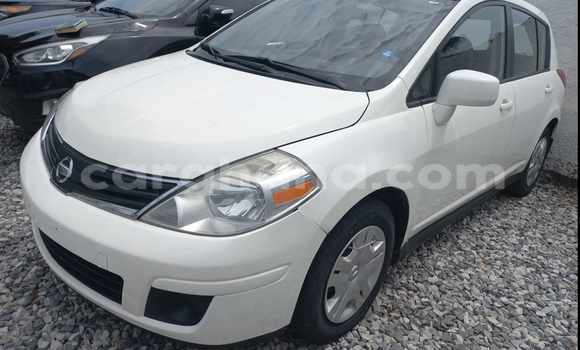 Sayi Na hannu Nissan Versa White Mota in Accra a Greater Accra Sayi Na hannu Nissan Versa White Mota in Accra a Greater Accra