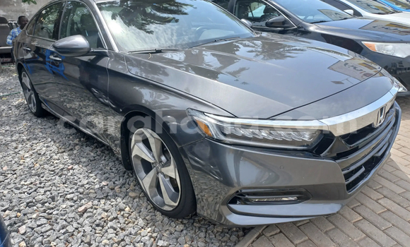 Ra Àlòkù Honda Accord Black Ọkọ̀ in Accra ni Greater Accra Ra Àlòkù Honda Accord Black Ọkọ̀ in Accra ni Greater Accra
