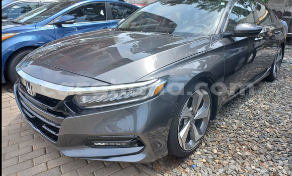 Ra Àlòkù Honda Accord Black Ọkọ̀ in Accra ni Greater Accra Ra Àlòkù Honda Accord Black Ọkọ̀ in Accra ni Greater Accra