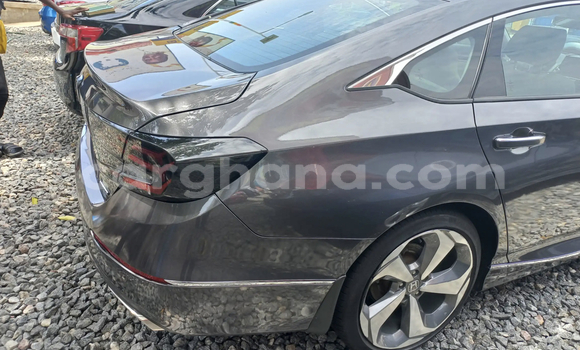 Ra Àlòkù Honda Accord Black Ọkọ̀ in Accra ni Greater Accra Ra Àlòkù Honda Accord Black Ọkọ̀ in Accra ni Greater Accra