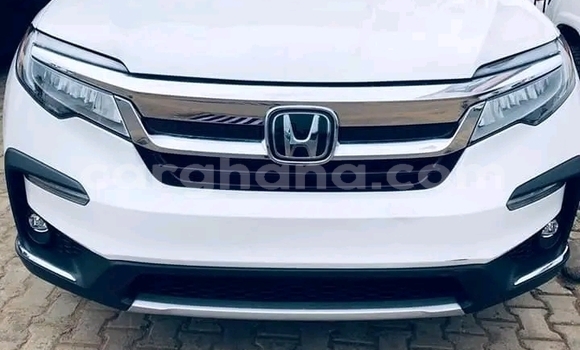 Buy Used Honda Pilot White Car in Accra in Greater Accra Buy Used Honda Pilot White Car in Accra in Greater Accra