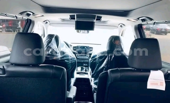 Buy Used Honda Pilot White Car in Accra in Greater Accra Buy Used Honda Pilot White Car in Accra in Greater Accra