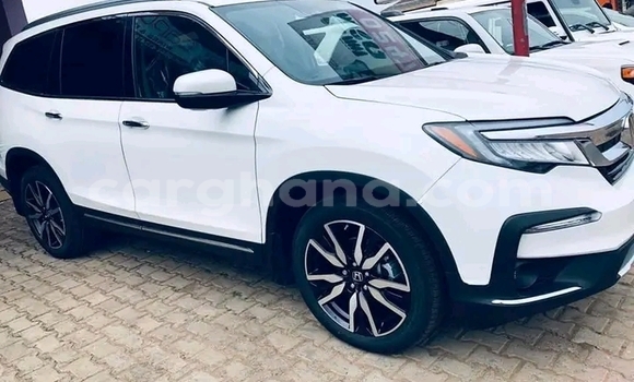 Buy Used Honda Pilot White Car in Accra in Greater Accra Buy Used Honda Pilot White Car in Accra in Greater Accra