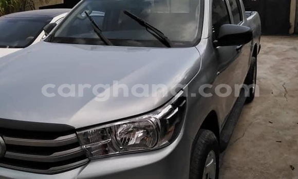 Buy Used Toyota Hilux Silver Car in Accra in Greater Accra Buy Used Toyota Hilux Silver Car in Accra in Greater Accra