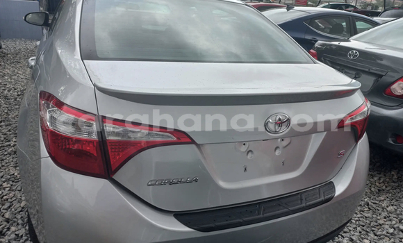 Sayi Na hannu Toyota Corolla Azurfa Mota in Accra a Greater Accra Sayi Na hannu Toyota Corolla Azurfa Mota in Accra a Greater Accra