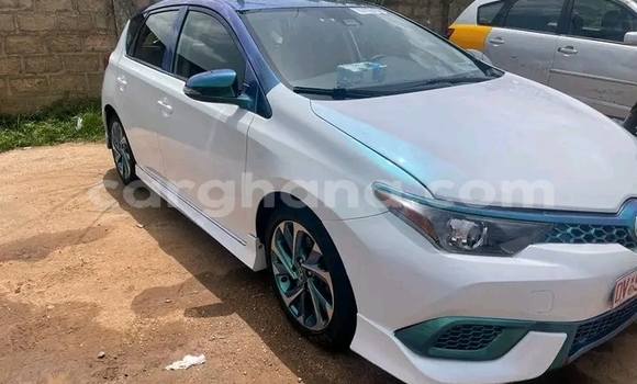Buy Used Toyota Model F White Car in Kete Krachi in Volta
