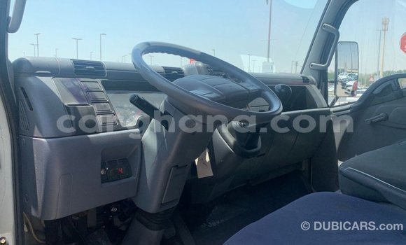 Ra Imported Mitsubishi i funfun Ọkọ̀ in Import - Dubai ni Ashanti Ra Imported Mitsubishi i funfun Ọkọ̀ in Import - Dubai ni Ashanti