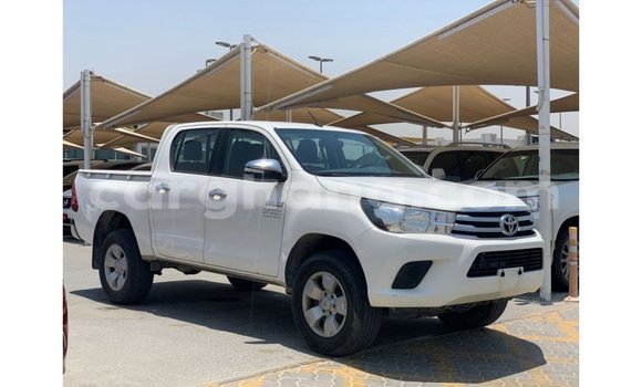 Buy Import Toyota Hilux White Car in Import - Dubai in Ashanti Buy Import Toyota Hilux White Car in Import - Dubai in Ashanti