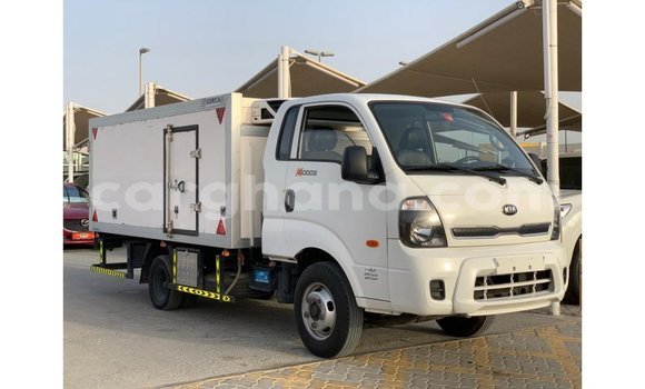 Ra Imported Kia Rio funfun Ọkọ̀ in Import - Dubai ni Ashanti Ra Imported Kia Rio funfun Ọkọ̀ in Import - Dubai ni Ashanti