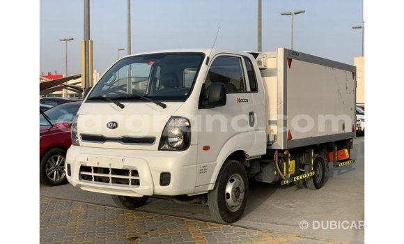 Ra Imported Kia Rio funfun Ọkọ̀ in Import - Dubai ni Ashanti Ra Imported Kia Rio funfun Ọkọ̀ in Import - Dubai ni Ashanti