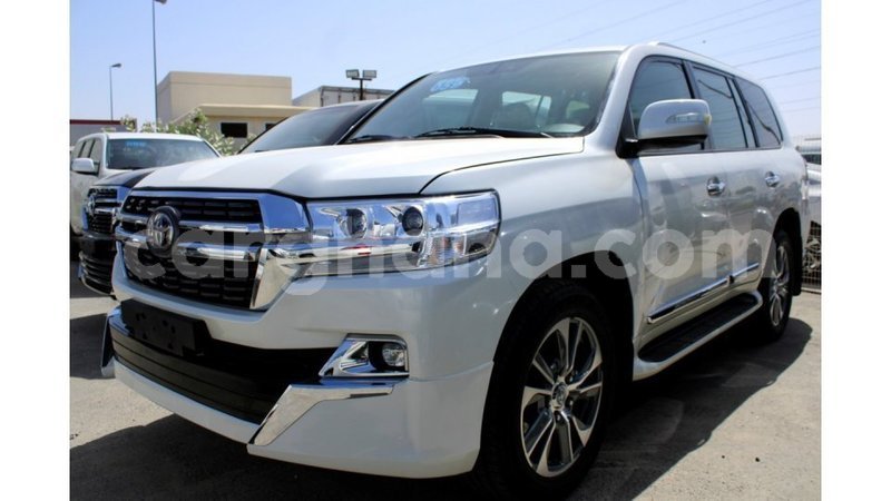 Big with watermark toyota land cruiser ashanti import dubai 45524