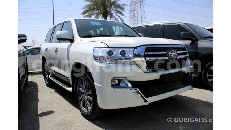 Big with watermark toyota land cruiser ashanti import dubai 45524