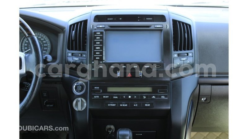 Big with watermark toyota land cruiser ashanti import dubai 45524