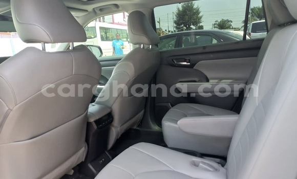 Buy Used Toyota Highlander Black Car in Accra in Greater Accra Buy Used Toyota Highlander Black Car in Accra in Greater Accra
