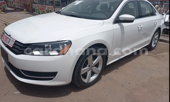 Buy Used Volkswagen Passat White Car in Accra in Greater Accra Buy Used Volkswagen Passat White Car in Accra in Greater Accra