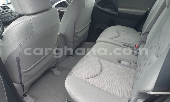 Sayi Na hannu Toyota RAV4 Red Mota in Accra a Greater Accra Sayi Na hannu Toyota RAV4 Red Mota in Accra a Greater Accra