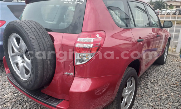 Sayi Na hannu Toyota RAV4 Red Mota in Accra a Greater Accra Sayi Na hannu Toyota RAV4 Red Mota in Accra a Greater Accra