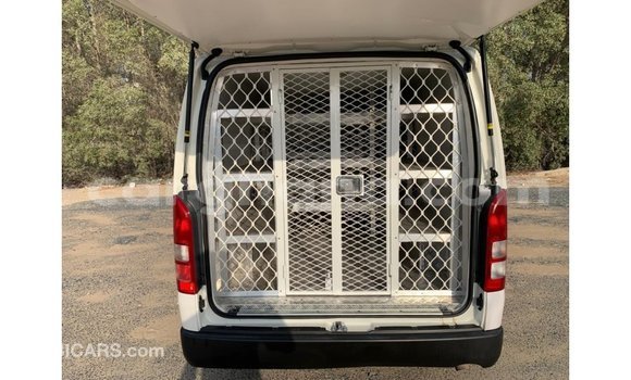 Buy Import Toyota Hiace White Car in Import - Dubai in Ashanti Buy Import Toyota Hiace White Car in Import - Dubai in Ashanti