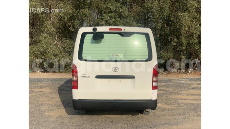 Big with watermark toyota hiace ashanti import dubai 45560