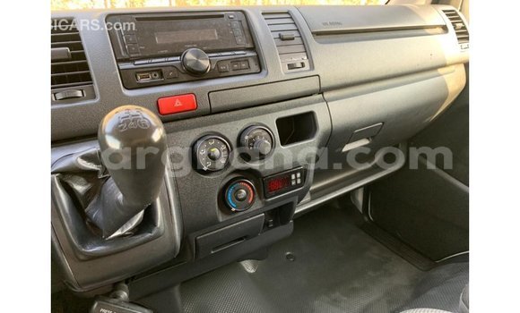 Sayi Imported Toyota Hiace White Mota in Import - Dubai a Ashanti Sayi Imported Toyota Hiace White Mota in Import - Dubai a Ashanti