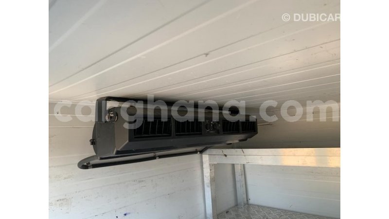 Big with watermark toyota hiace ashanti import dubai 45560