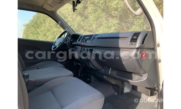 Sayi Imported Toyota Hiace White Mota in Import - Dubai a Ashanti Sayi Imported Toyota Hiace White Mota in Import - Dubai a Ashanti