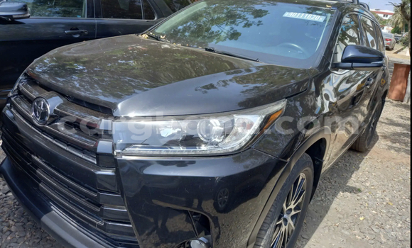 Sayi Na hannu Toyota Highlander Black Mota in Accra a Greater Accra Sayi Na hannu Toyota Highlander Black Mota in Accra a Greater Accra