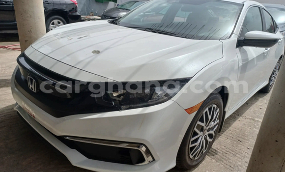 Sayi Na hannu Honda Civic Azurfa Mota in Accra a Greater Accra Sayi Na hannu Honda Civic Azurfa Mota in Accra a Greater Accra