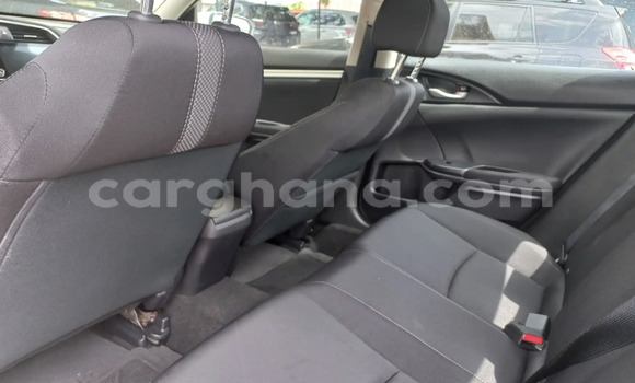 Sayi Na hannu Honda Civic Azurfa Mota in Accra a Greater Accra Sayi Na hannu Honda Civic Azurfa Mota in Accra a Greater Accra