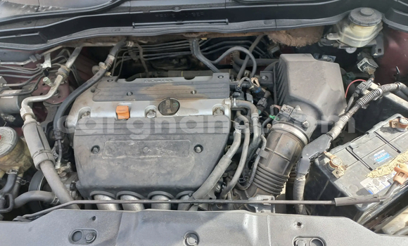 Buy Used Honda CR–V Red Car in Accra in Greater Accra Buy Used Honda CR–V Red Car in Accra in Greater Accra